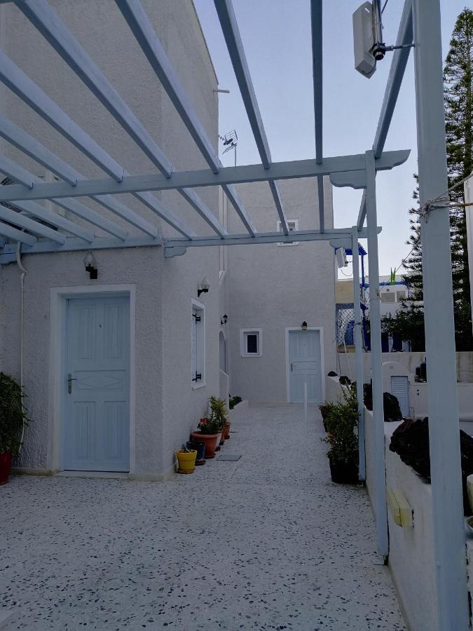 Dilino Hotel Kamari  Exterior photo
