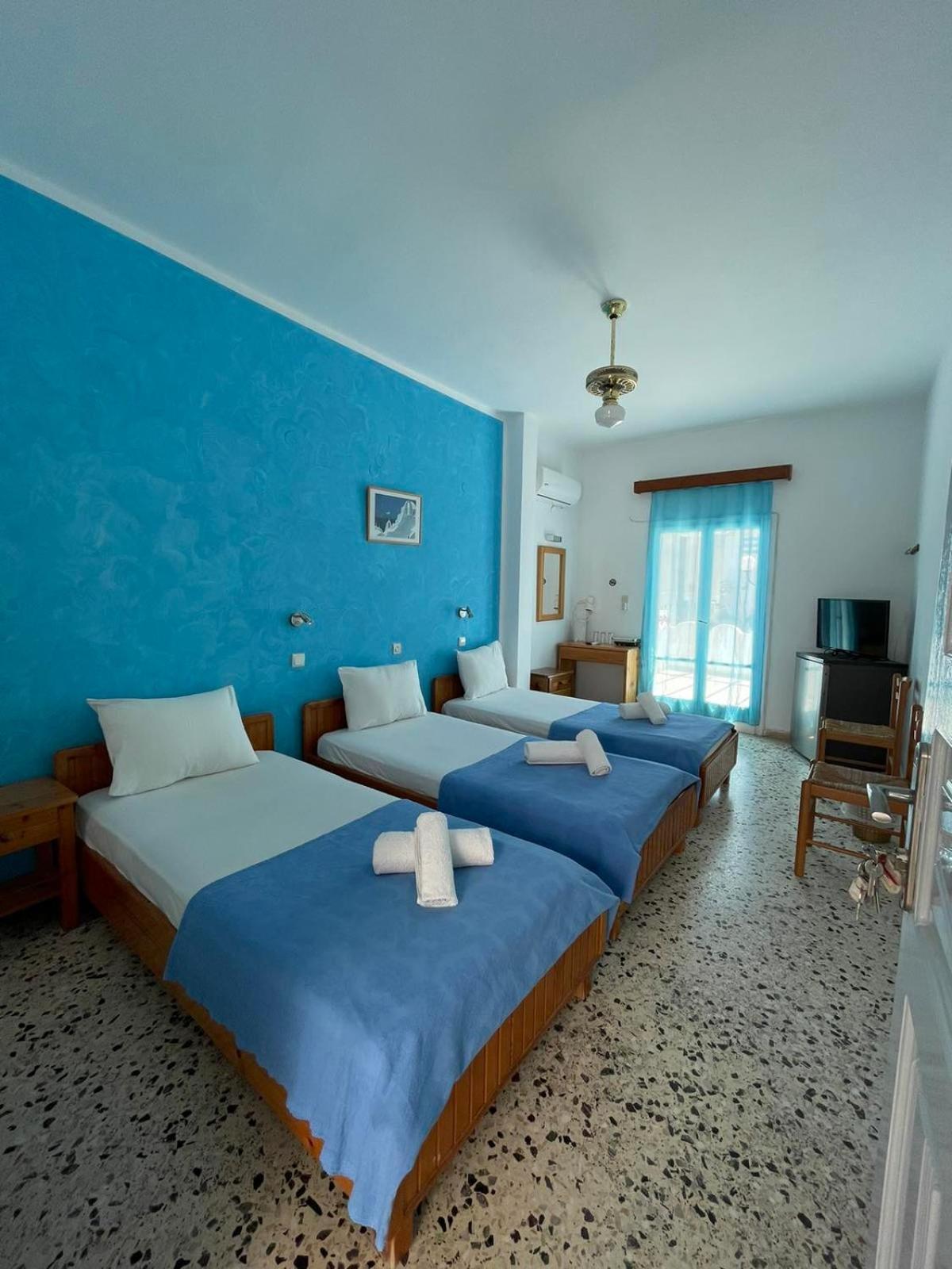 Dilino Hotel Kamari  Room photo